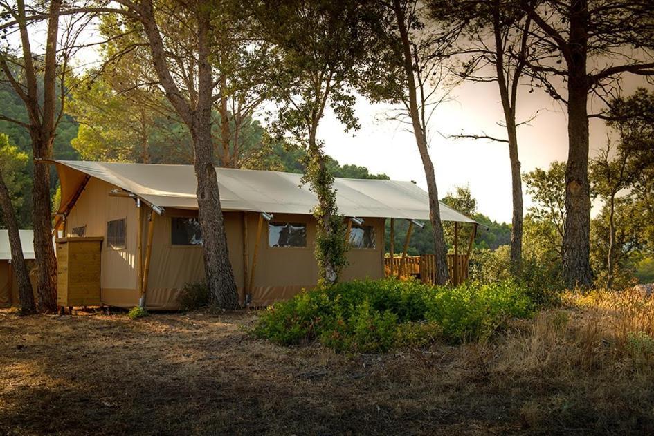Glamping Vall De Codo Luxury tent Terrades