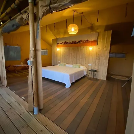 Glamping Vall De Codo Terrades Zewnętrze zdjęcie