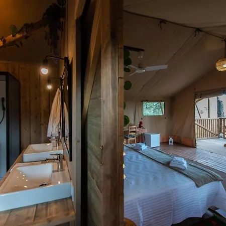 Glamping Vall De Codo Terrades Zewnętrze zdjęcie