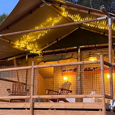 Glamping Vall De Codo Terrades Zewnętrze zdjęcie